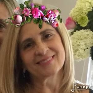 Meet your Posher, Laurinete